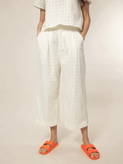Marybeth Broderie Trousers (Cream) - Image 3