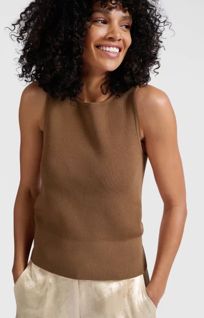 Ribbed Fitted Tank Top - Image 5